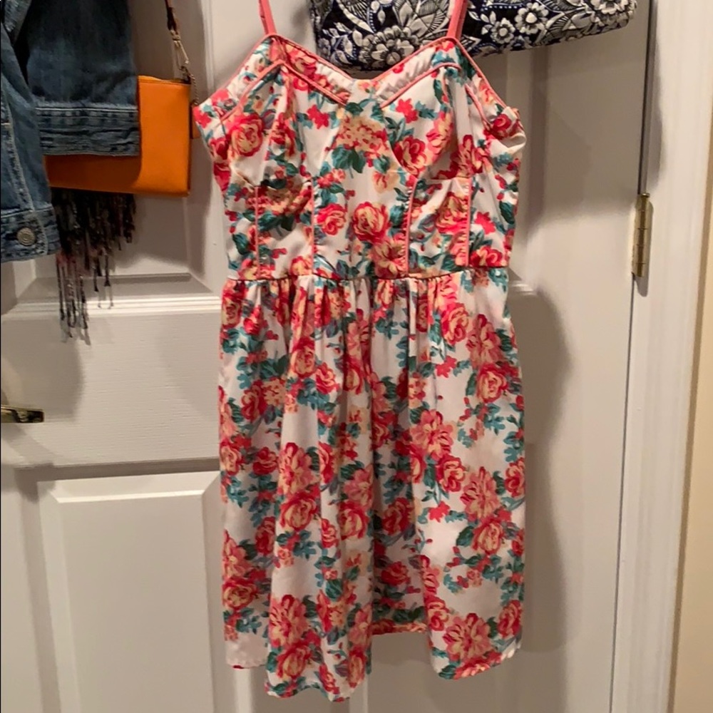 Adorable floral mini dress